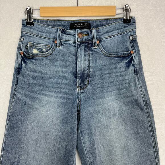 Judy Blue Wide Crop Jeans 5/27 Light Wash Blue Mid Rise Raw Hem JB88903 Stretch - Picture 3 of 13